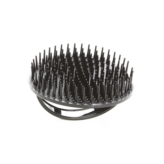 The Optimized for Wet Use Shampoo Brush- D6