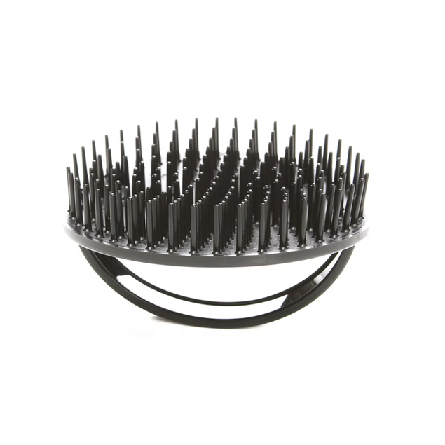 The Optimized for Wet Use Shampoo Brush- D6